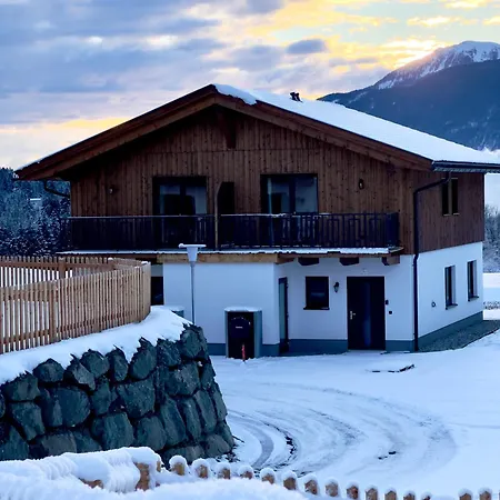 Clofers Nature Chalets Obermoeschach Hermagor-Pressegger See Pokoj fotografie
